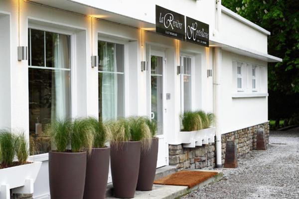 Hostellerie De La Riviere Saint-Etienne-au-Mont Exterior photo